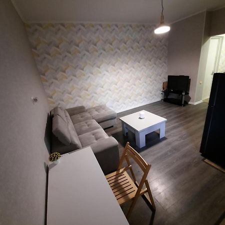 Futuristic 1 Bedroom Apartment Next To Vake Park Tbilisi Exterior foto